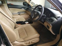 Mobil Honda Accord 2.4 VTi-L AT 2011 dijual, Jawa Barat  9