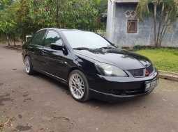 Jual mobil Mitsubishi Lancer 1.8 SEi 2010 murah di Jawa Barat  1