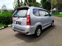 Jual Cepat Mobil Daihatsu Xenia Xi Sporty 1.3 Manual 2010 di Tangerang 4