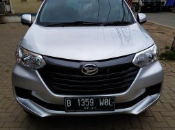 Jual Cepat Mobil Daihatsu Great Xenia X Deluxe 1.3 Manual 2016 di Tangerang  6