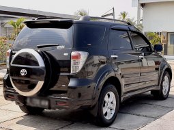 Dijual Cepat Mobil Toyota Rush S 2012 Hitam di DKI Jakarta 6