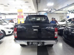 Jual Mobil Toyota Hilux G 2015 bekas di Sulawesi Utara 8