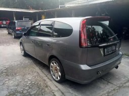 Jual mobil Honda Stream 1.7 2004 bekas, Jawa Barat 9