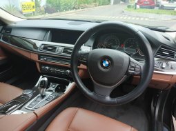 DKI Jakarta, dijual mobil BMW 5 Series 520i 2015 bekas  6