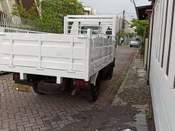 Jawa Timur, jual mobil Isuzu Elf NHR 55 2011 dengan harga terjangkau 6