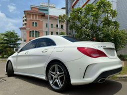 Mobil Mercedes-Benz CLA 2015 200 dijual, Banten 8
