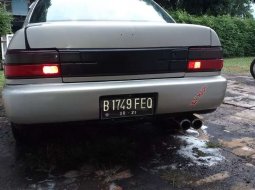 Jawa Barat, Toyota Corolla 1995 kondisi terawat 5