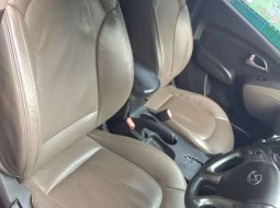 Jual mobil bekas murah Hyundai Tucson 2011 di Jawa Barat 3