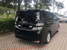 Mobil Toyota Vellfire 2009 V terbaik di Jawa Timur 4