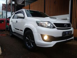 Jawa Barat, dijual mobil Toyota Fortuner G TRD 2015 bekas  10