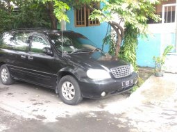 Jawa Timur, dijual mobil Kia Sedona GS 2004 bekas  1