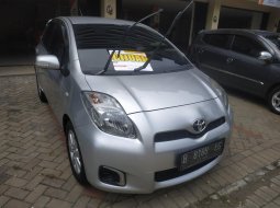 Dijual mobil bekas Toyota Yaris J 2012, Jawa Barat  12
