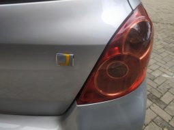 Jual Mobil Bekas Toyota Yaris J 2012 di Depok 5