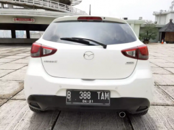 Dijual Mobil Bekas Mazda 2 R 2015 di DKI Jakarta 4