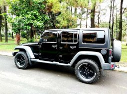 Jawa Barat, Jeep Wrangler Sport Unlimited 2011 kondisi terawat 6