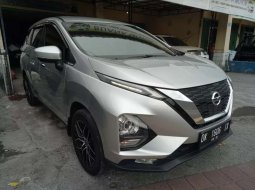 Bali, Nissan Livina VE 2019 kondisi terawat 5