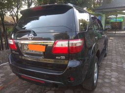 Mobil Toyota Fortuner 2010 G terbaik di DIY Yogyakarta 7