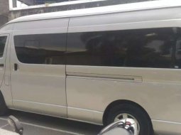 Jual Toyota Hiace High Grade Commuter 2017 harga murah di DIY Yogyakarta 6