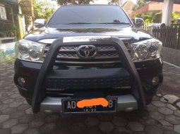 Mobil Toyota Fortuner 2010 G terbaik di DIY Yogyakarta 6