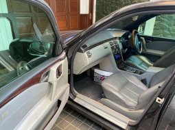 Jual cepat Mercedes-Benz E-Class E 320 1997 di Jawa Barat 14