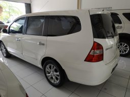 Dijual mobil Nissan Grand Livina XV Ultimate AT Putih 2013 dengan harga terjangkau, Jawa Barat  8