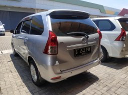 Jual mobil Daihatsu Xenia M MT 2015 dengan harga terjangkau di Jawa Barat  8