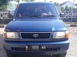 Jual mobil Toyota Kijang LGX 1998 murah di Jawa Timur 4