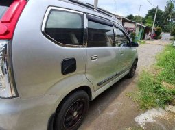 Dijual mobil bekas Daihatsu Xenia Li, Jawa Barat  12