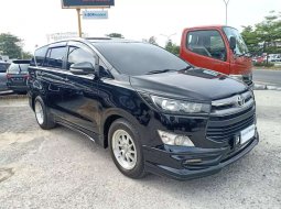 Mobil Toyota Kijang Innova 2016 2.4G dijual, Riau 8