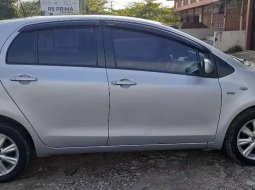 Jual Toyota Yaris J 2011 harga murah di Riau 3