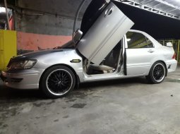 Jual mobil bekas murah Mitsubishi Lancer 1.6 GLXi Evo Cedia CS3 2003 di Jawa Barat  5