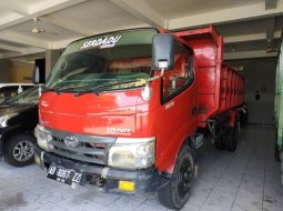 DIY Yogyakarta, Mobil bekas Toyota Dyna Truck Diesel 2010 dijual  9