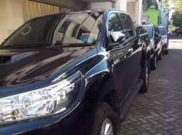 Jawa Timur, dijual mobil Toyota Hilux G D-4D 2017 bekas 6