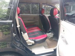 Jawa Timur, jual mobil Daihatsu Xenia Xi DELUXE 2010 dengan harga terjangkau 4