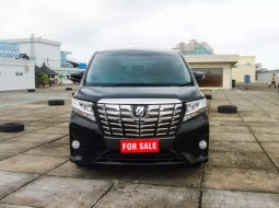 Mobil Toyota Alphard 2016 X terbaik di Banten 9