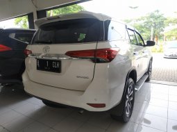 Jawa Barat, Mobil bekas Toyota Fortuner VRZ AT 2016 dijual  5