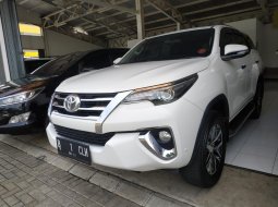 Jawa Barat, Mobil bekas Toyota Fortuner VRZ AT 2016 dijual  2