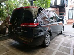 Mobil Honda Elysion 2004 i-Vtec terbaik di Jawa Tengah 5