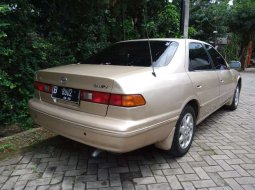 Banten, Toyota Camry G 2000 kondisi terawat 5