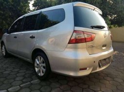 Jawa Tengah, Nissan Grand Livina SV 2015 kondisi terawat 5