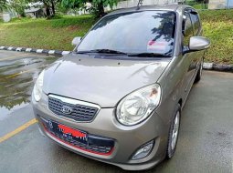 Mobil Kia Picanto 2010 terbaik di DKI Jakarta 4