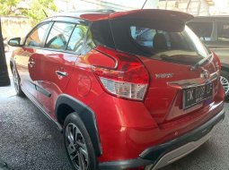 Bali, Toyota Yaris TRD Sportivo Heykers 2017 kondisi terawat 3