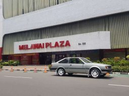 DKI Jakarta, Nissan Elgrand Highway Star 2008 kondisi terawat 9