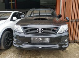 Jual Mobil Bekas Toyota Fortuner G TRD Sportivo 2014 Terawat di Bekasi 7