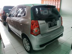 Dijual mobil Kia Picanto SE MT 2011 bekas murah, Jawa Barat  4