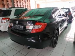 Jual Mobil Bekas Honda Civic 1.8 i-Vtec 2013 di Bekasi  5