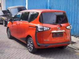 Jual mobil Toyota Sienta V 2018 bekas, Jawa Timur 4