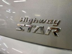 Mobil Nissan Serena 2011 Highway Star dijual, DKI Jakarta 6