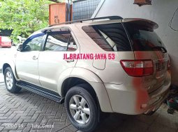 Dijual mobil bekas Toyota Fortuner G TRD, Jawa Timur  2