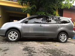 Jawa Timur, Nissan Grand Livina SV 2013 kondisi terawat 2